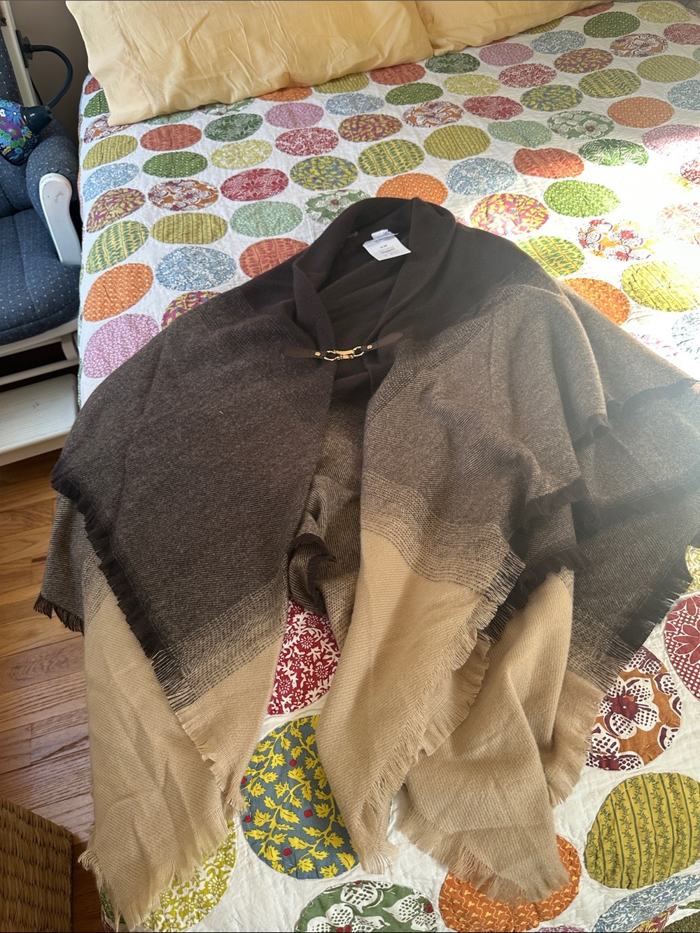 Time & Tru Brown & Black Shawl Size S-M NWT